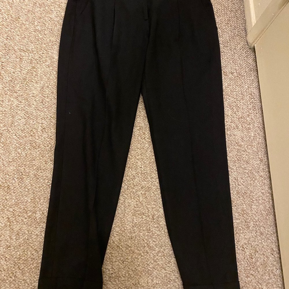 Theory Black Plants w/ pleating and cuffed hem
